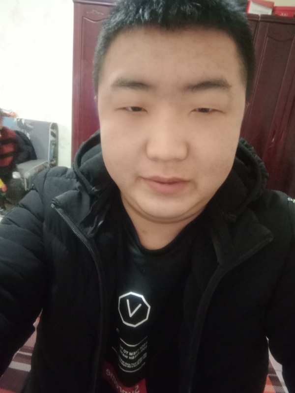 坦荡荡的第一张照片--河北闪婚服务中心