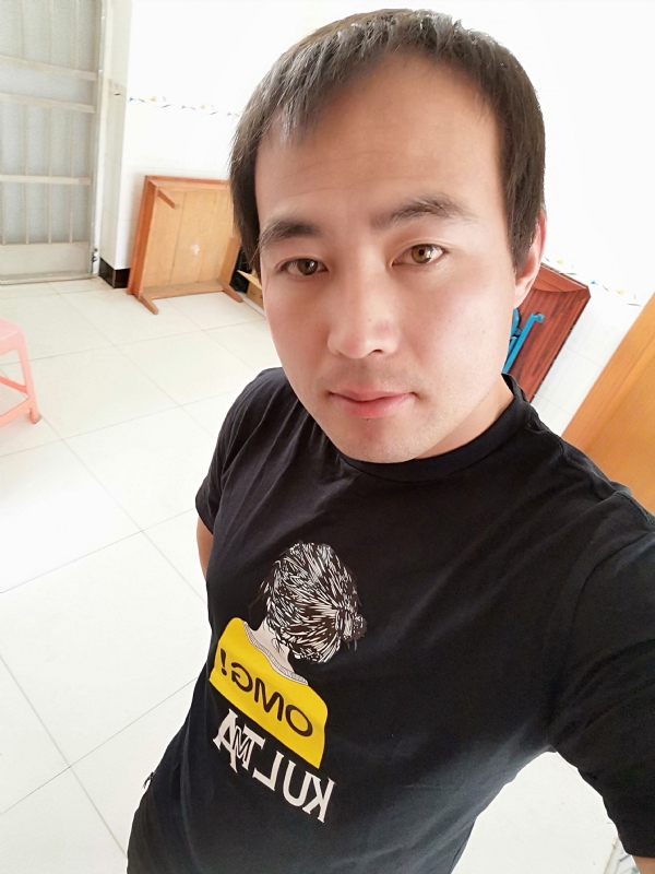 东海龙王的第一张照片--河北闪婚服务中心