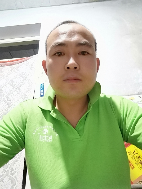 东海龙王的第三张照片--河北闪婚服务中心